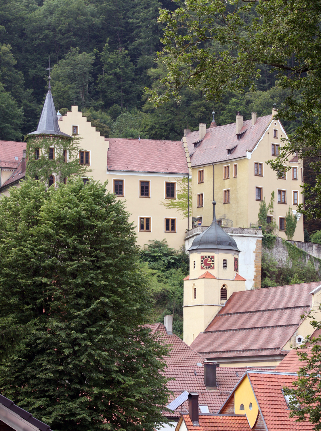 Schloss Weißenstein (Württemberg) im Landkreis Göppingen