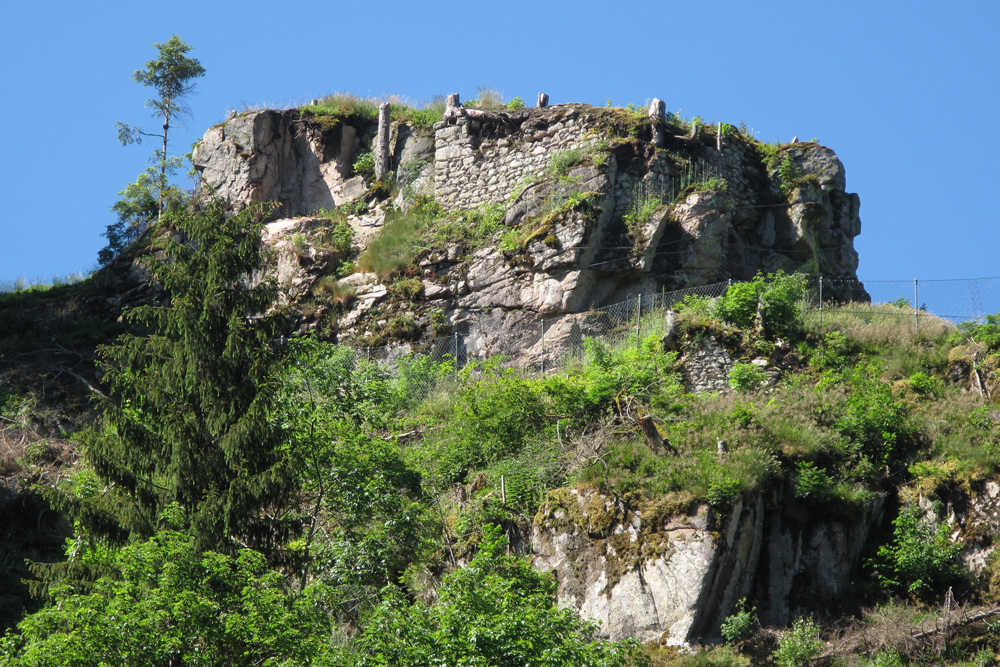 Ruine Berneck (Ruine Tischneck) im Landkreis Rottweil in Baden-Württemberg