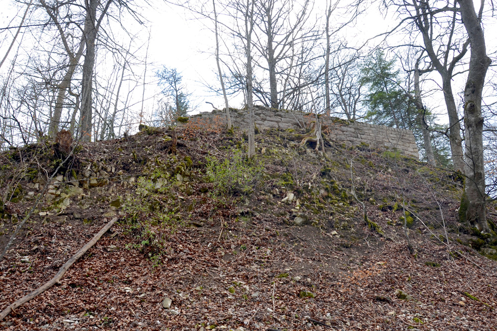 Burgruine Wehingen (Harrasburg) im Landkreis Tuttlingen