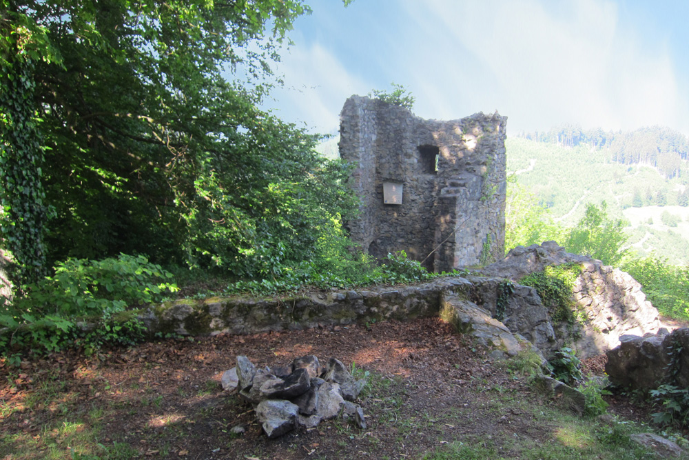 Schwarzenburg (Breisgau) (Burg Schwarzenberg) im Landkreis Emmendingen