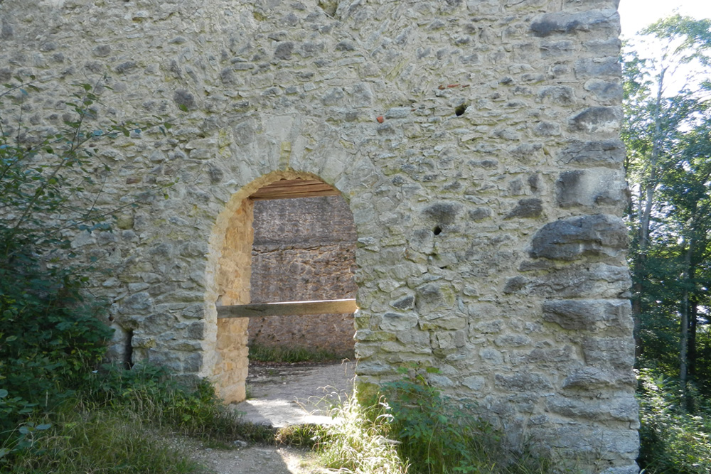 Ruine Hohenmelchingen (Burg Melchingen) im Zollernalbkreis