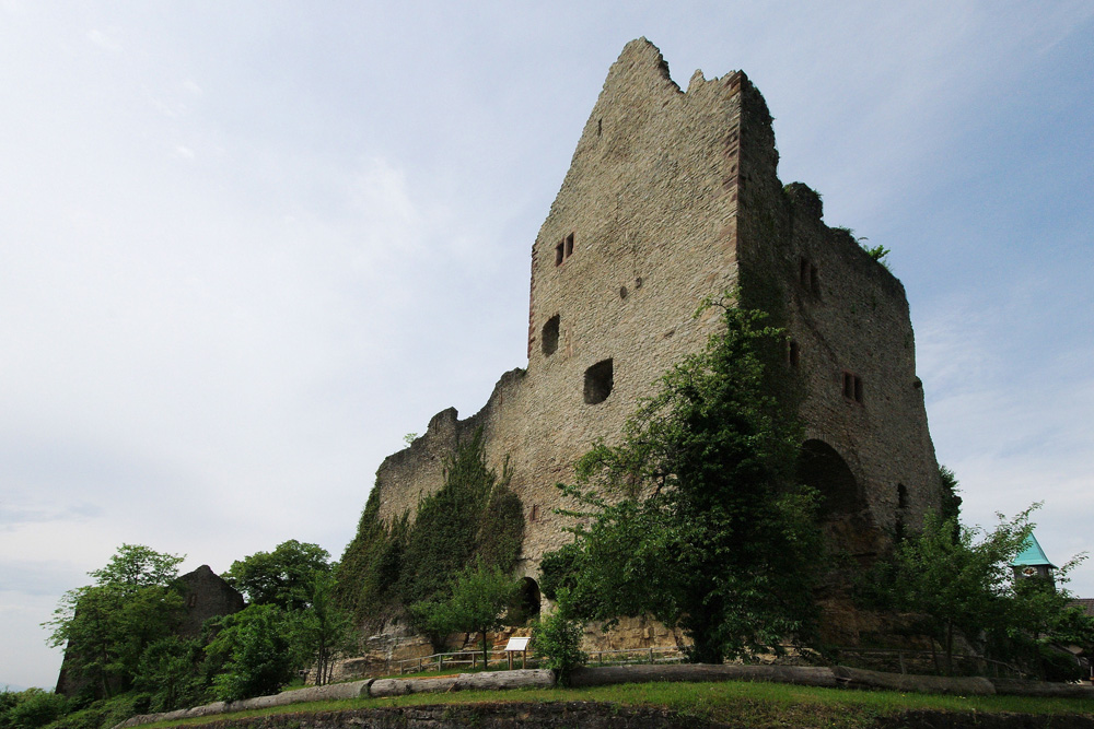 Burg Landeck (Baden) (Schadelandeck) im Landkreis Emmendingen